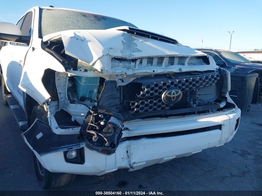2019 TOYOTA TUNDRA SR5 5.7L V8 - 5TFDW5F12KX786570