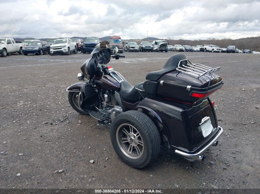 2014 HARLEY-DAVIDSON FLHTCUTG TRI GLIDE ULTRA 1HD1MAL17EB852164