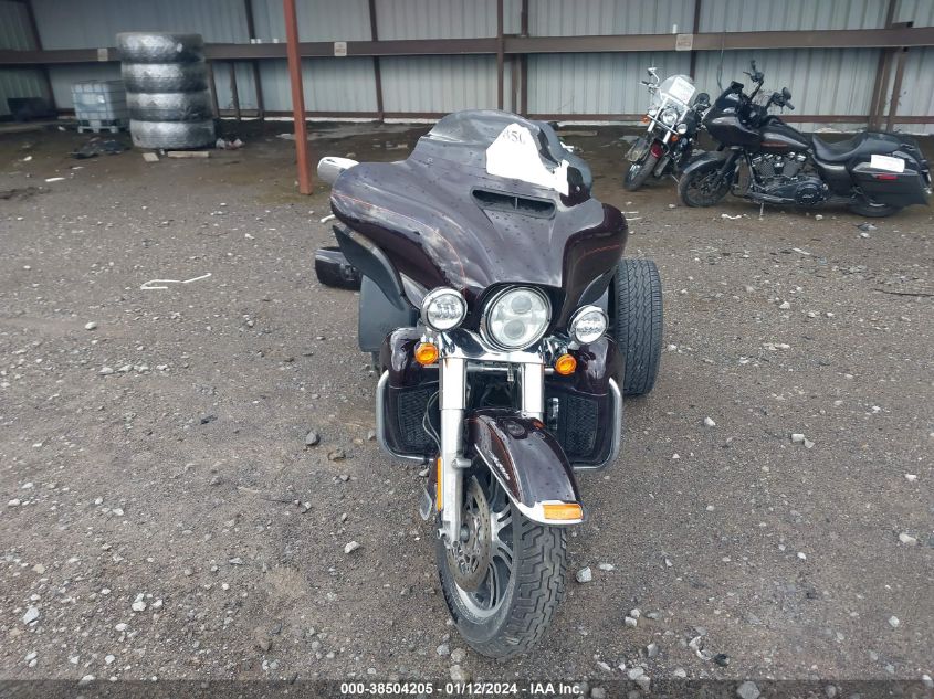 2014 HARLEY-DAVIDSON FLHTCUTG TRI GLIDE ULTRA 1HD1MAL17EB852164