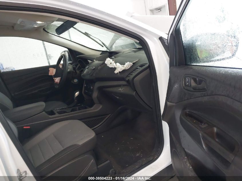 2019 FORD ESCAPE S - 1FMCU0F70KUB74552