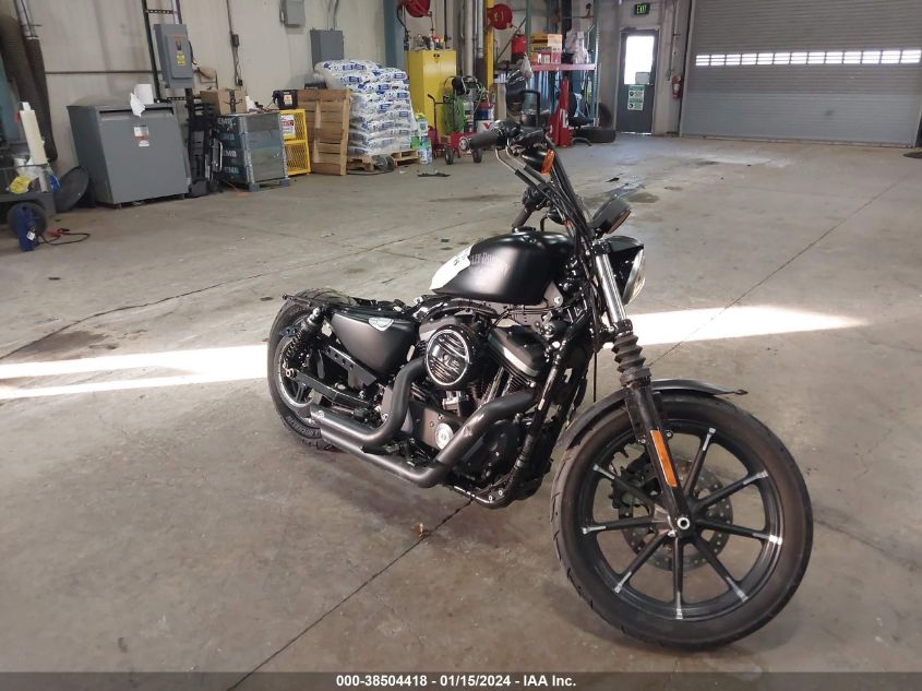 2017 HARLEY-DAVIDSON XL883 IRON 883 - 1HD4LE217HC429124
