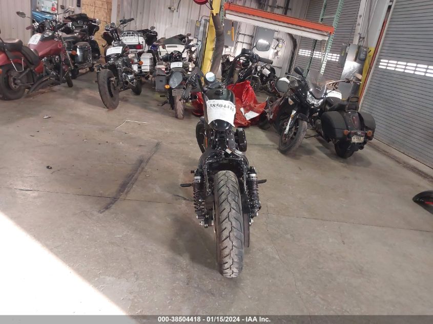 2017 HARLEY-DAVIDSON XL883 IRON 883 - 1HD4LE217HC429124