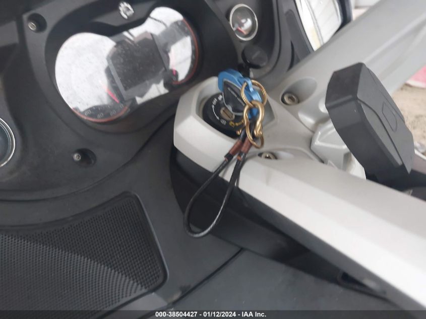 2012 CAN-AM SPYDER ROADSTER RT-LTD 2BXJBDC15CV001799