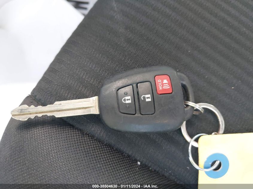 2018 TOYOTA RAV4 LE - 2T3ZFREV6JW466303