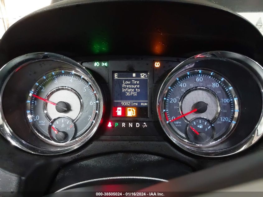 2016 CHRYSLER TOWN & COUNTRY TOURING - 2C4RC1BG3GR158685