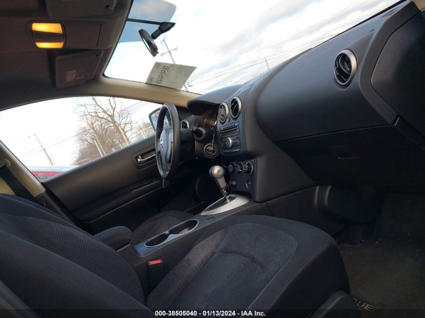 2014 NISSAN ROGUE SELECT S - JN8AS5MT3EW611858