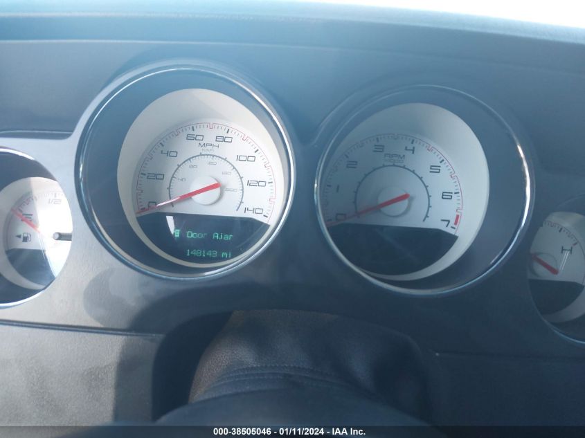 2014 DODGE CHALLENGER SXT - 2C3CDYAG9EH173552