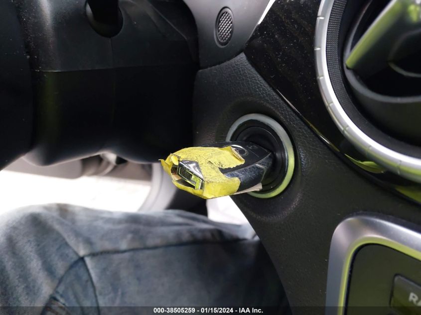 2014 MERCEDES-BENZ CLA 250 - WDDSJ4EB7EN140795