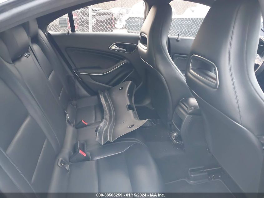 2014 MERCEDES-BENZ CLA 250 - WDDSJ4EB7EN140795