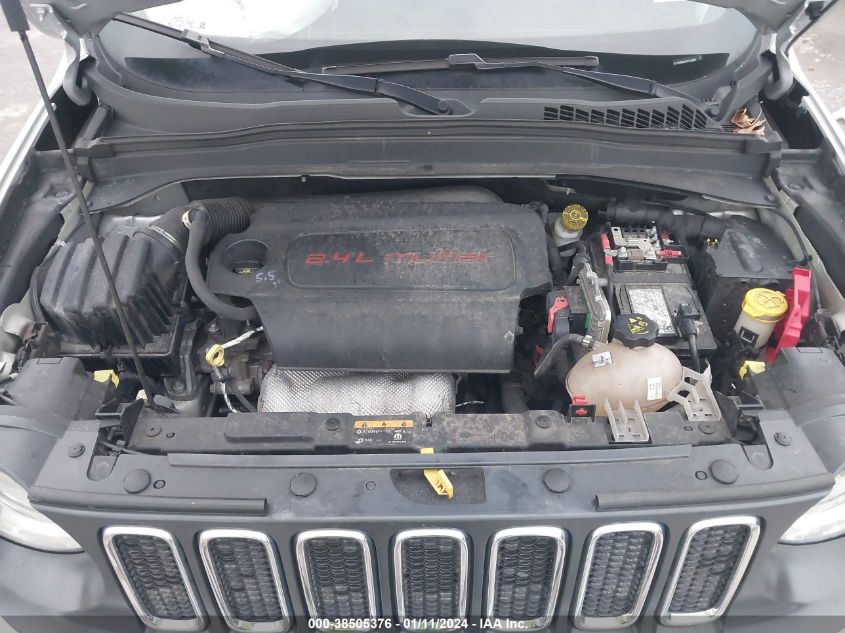 2018 JEEP RENEGADE LATITUDE - ZACCJBBB2JPJ12988