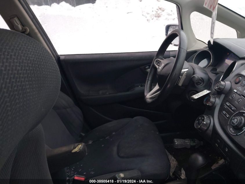 2013 HONDA FIT SPORT - JHMGE8H54DC039305