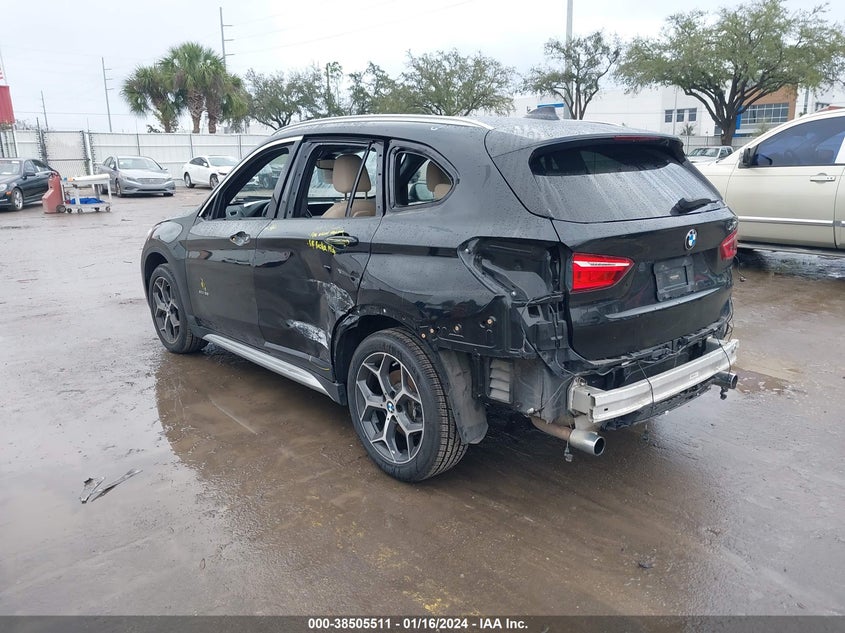 VIN WBXHT3Z30H4A55065 2017 BMW X1 XDRIVE28I