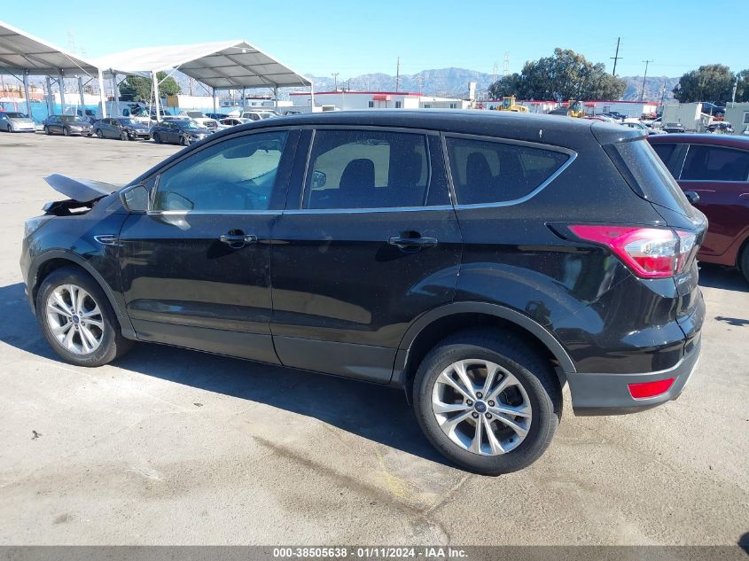 2017 FORD ESCAPE SE - 1FMCU9GD5HUE61211