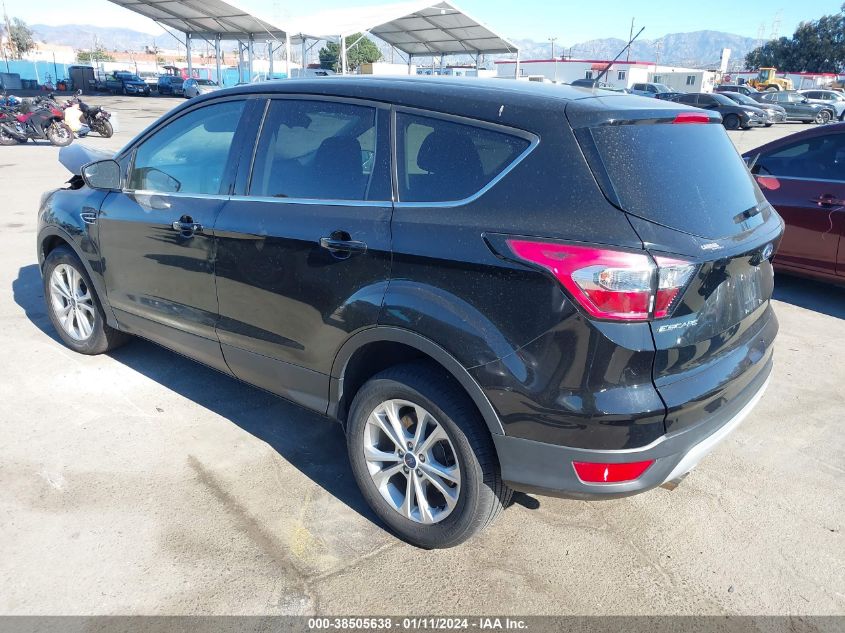 2017 FORD ESCAPE SE - 1FMCU9GD5HUE61211