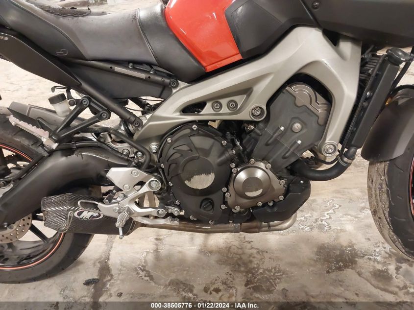 2014 YAMAHA FZ09 JYARN33E1EA002354