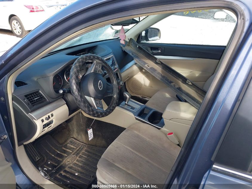 2014 SUBARU LEGACY 2.5I - 4S3BMBA61E3036538