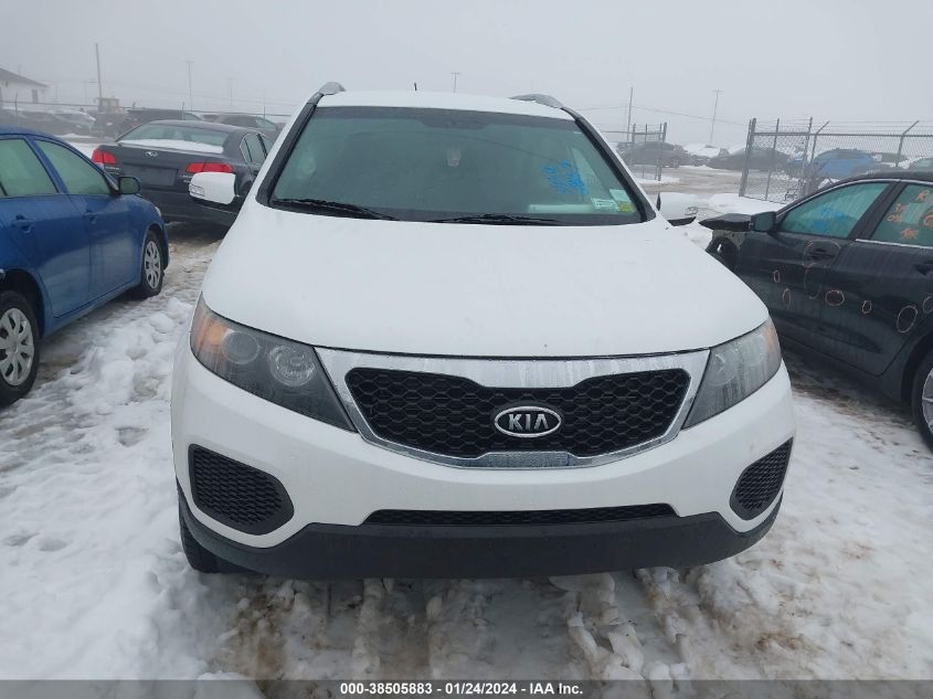 2013 KIA SORENTO LX - 5XYKTDA24DG322955