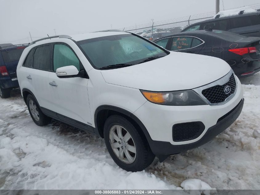 2013 KIA SORENTO LX - 5XYKTDA24DG322955