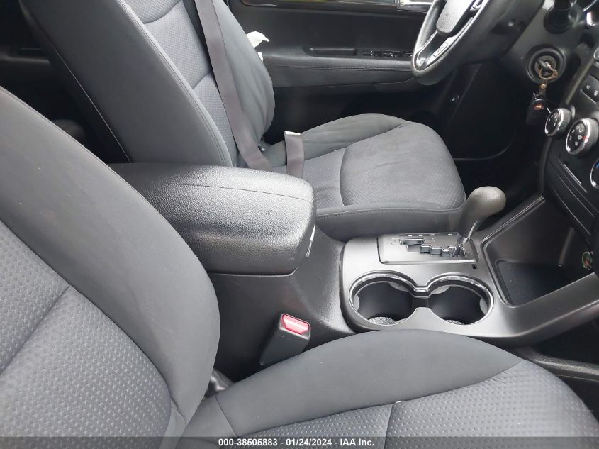 2013 KIA SORENTO LX - 5XYKTDA24DG322955