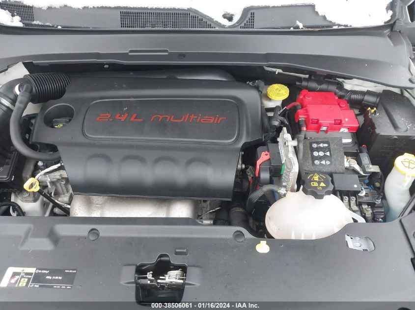 2019 JEEP COMPASS LATITUDE 4X4 - 3C4NJDBBXKT678821