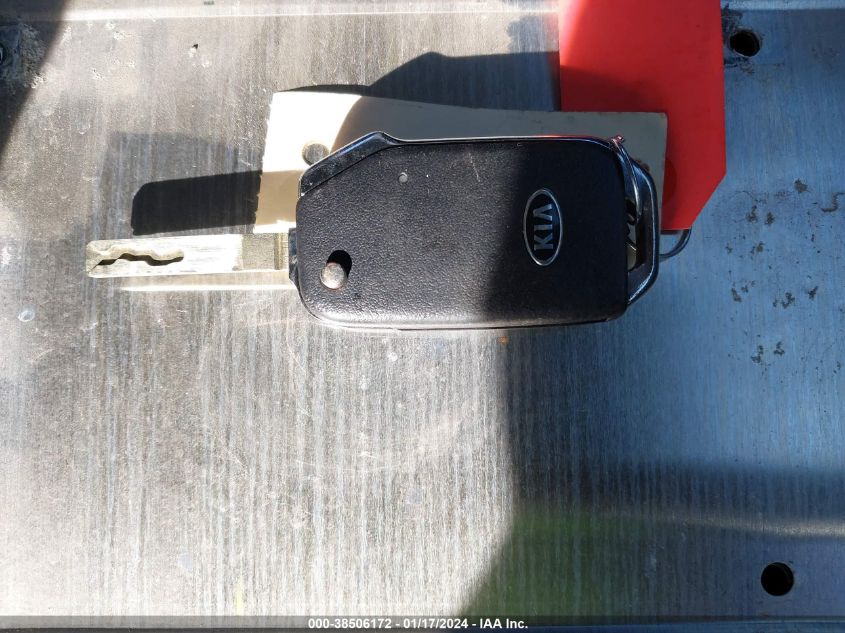 2020 KIA SOUL LX - KNDJ23AU6L7079994