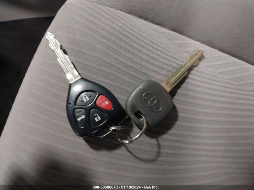 2013 TOYOTA COROLLA LE - JTDBU4EE7DJ115011