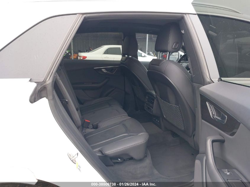 VIN WA1AVAF13KD013083 2019 AUDI Q8 55 PREMIUM