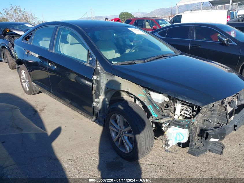 2017 HYUNDAI SONATA SE - 5NPE24AF8HH471595