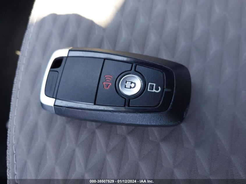 2021 FORD ESCAPE SE - 1FMCU0G61MUA98834