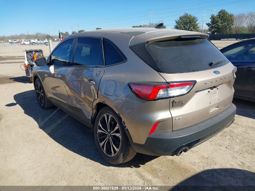 2021 FORD ESCAPE SE - 1FMCU0G61MUA98834