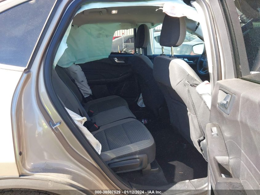 2021 FORD ESCAPE SE - 1FMCU0G61MUA98834