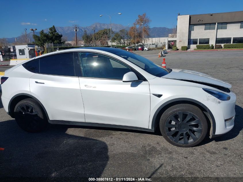 2022 TESLA MODEL Y LONG RANGE DUAL MOTOR ALL-WHEEL DRIVE - 7SAYGDEE0NA020719