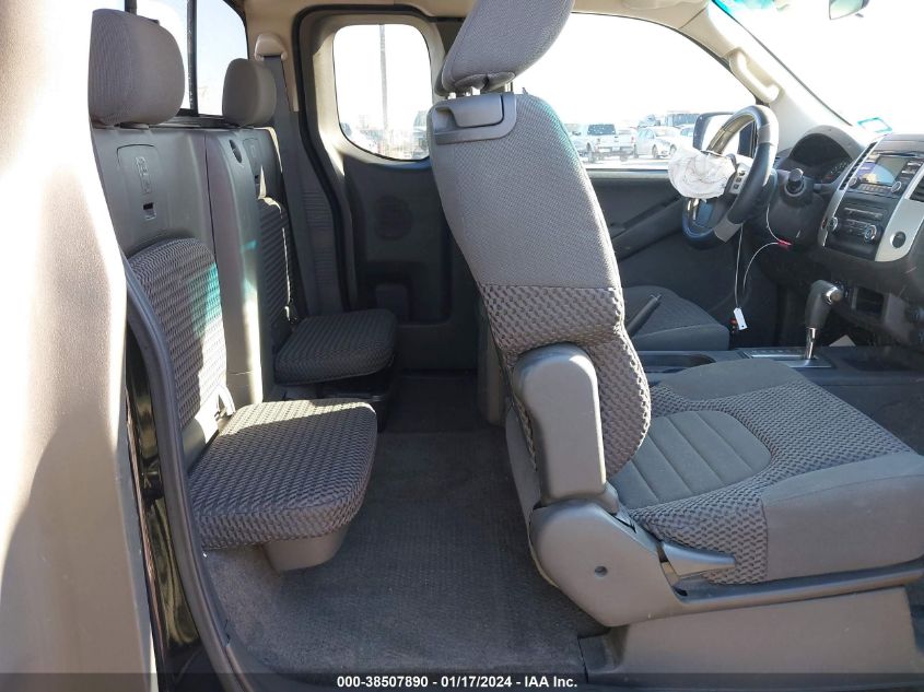 2014 NISSAN FRONTIER SV/PRO-4X - 1N6AD0CW1EN767906