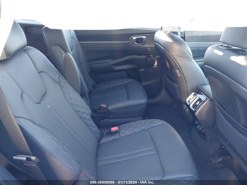 2023 KIA SORENTO 2.5L I-4 DI, DOHC, V(VIN: 5XYRKDLF6PG217937