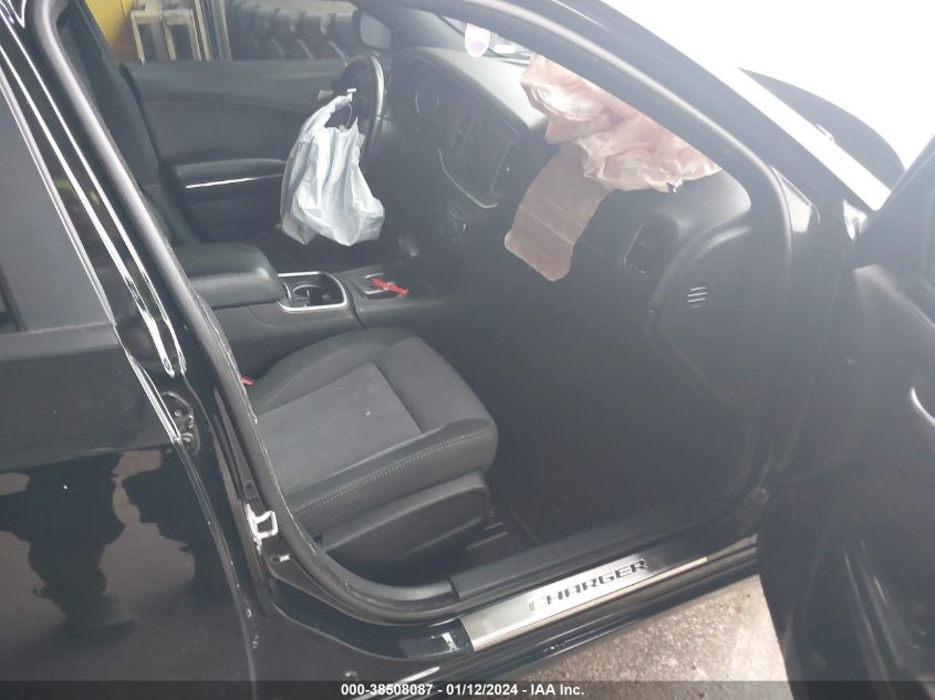 2017 DODGE CHARGER SE RWD - 2C3CDXBG4HH546719