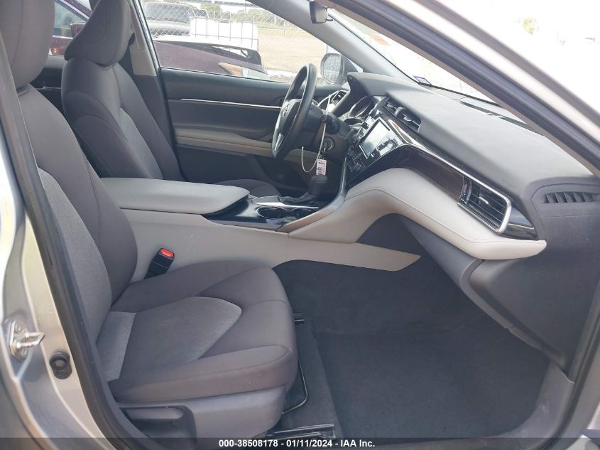 2019 TOYOTA CAMRY LE - 4T1B11HK8KU845994