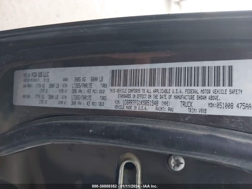 2019 RAM 1500 CLASSIC TRADESMAN - 1C6RR7FG1KS651548