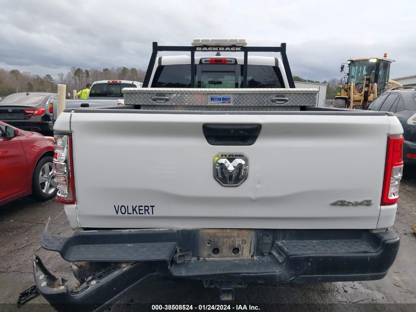 2019 RAM 1500 TRADESMAN QUAD CAB 4X4 6'4 BOX - 1C6RRFCG2KN822451
