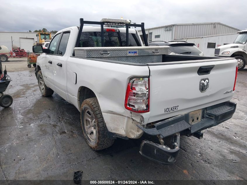 2019 RAM 1500 TRADESMAN QUAD CAB 4X4 6'4 BOX - 1C6RRFCG2KN822451