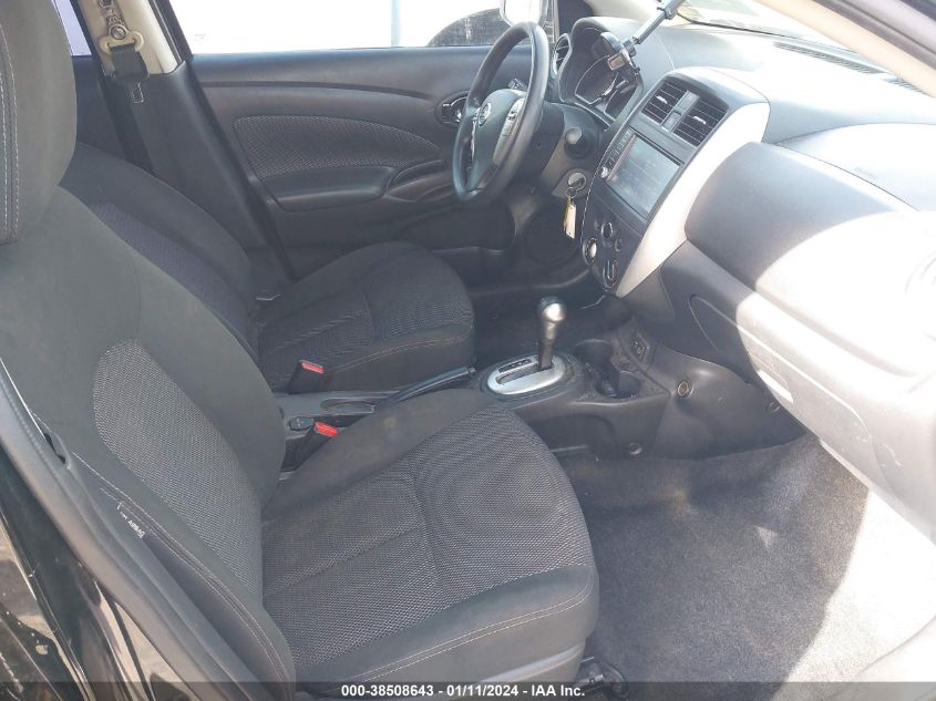 2019 NISSAN VERSA S/S PLUS/SV - 3N1CN7AP7KL839140