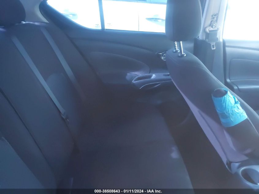 2019 NISSAN VERSA S/S PLUS/SV - 3N1CN7AP7KL839140