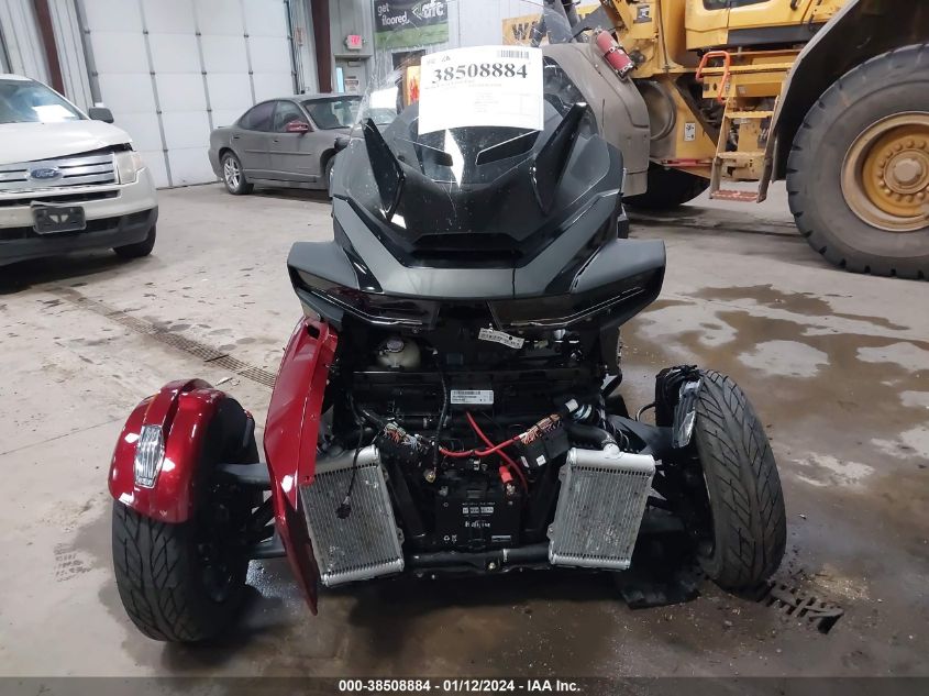 2022 CAN-AM SPYDER ROADSTER RT/RT LIMITED 2BXNBDD21NV005067