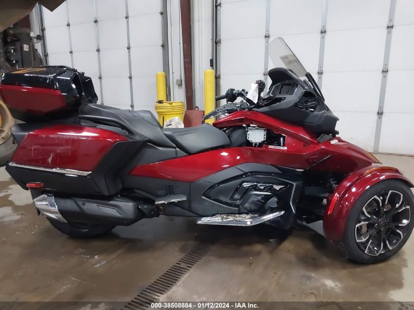 2022 CAN-AM SPYDER ROADSTER RT/RT LIMITED 2BXNBDD21NV005067