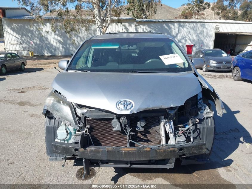 2013 TOYOTA SIENNA SE 8 PASSENGER - 5TDXK3DC2DS391721