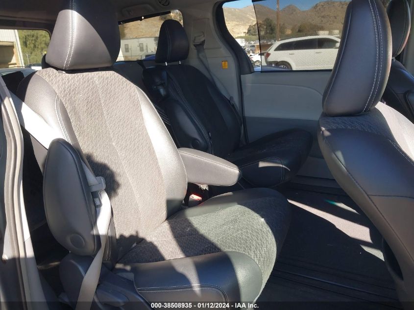 2013 TOYOTA SIENNA SE 8 PASSENGER - 5TDXK3DC2DS391721