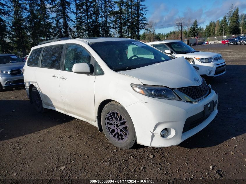 5TDXZ3DC2HS797743 2017 TOYOTA SIENNA, photo no. 1