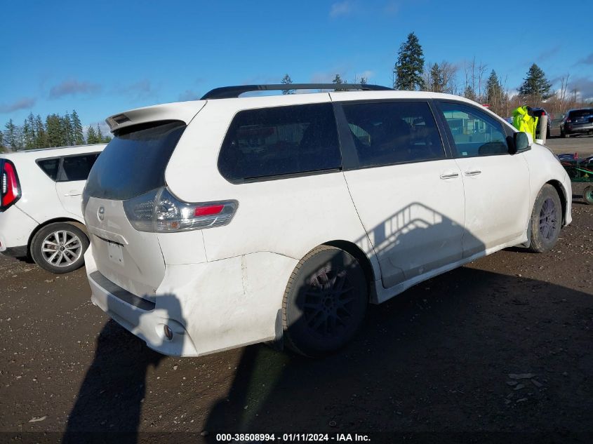 5TDXZ3DC2HS797743 2017 TOYOTA SIENNA, photo no. 4