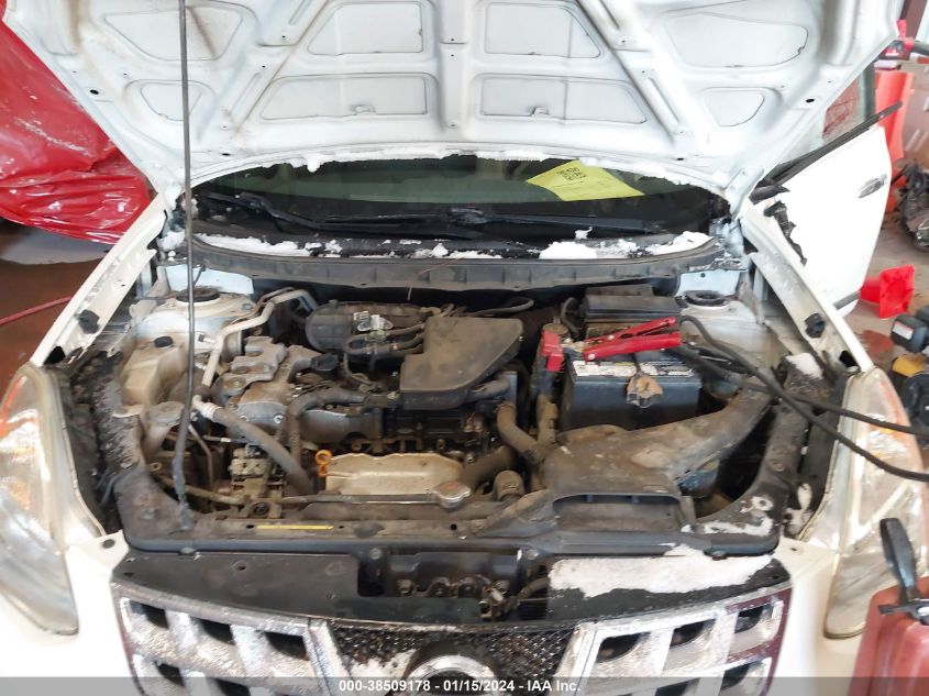 2013 NISSAN ROGUE SV - JN8AS5MT8DW526173
