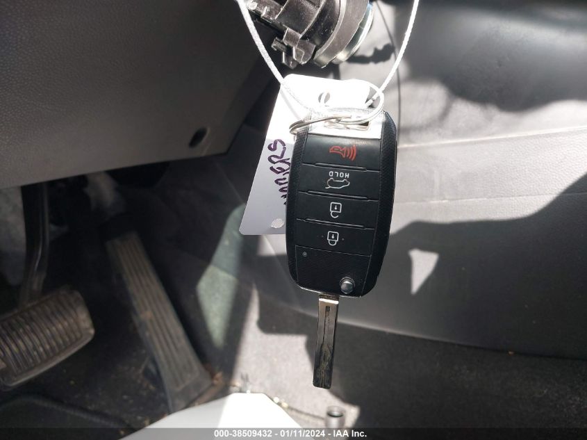 2015 KIA SOUL + - KNDJP3A59F7113148