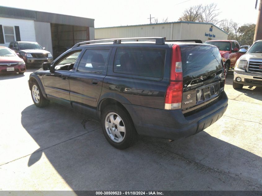 YV1SZ58D821080030 | 2002 VOLVO V70